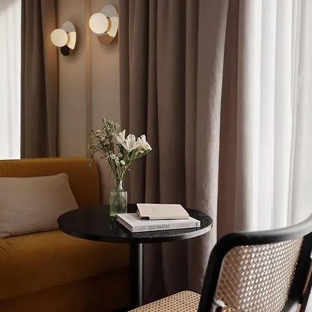 Bob W Muenchner Freiheit Hotel 4*