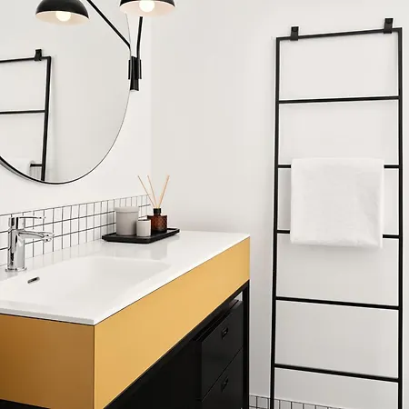 Bob W Muenchner Freiheit 4* München