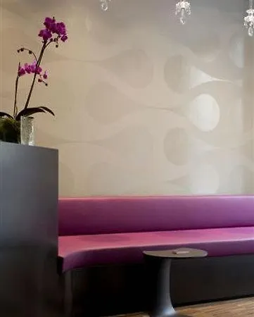 Bob W Muenchner Freiheit Hotell 4*