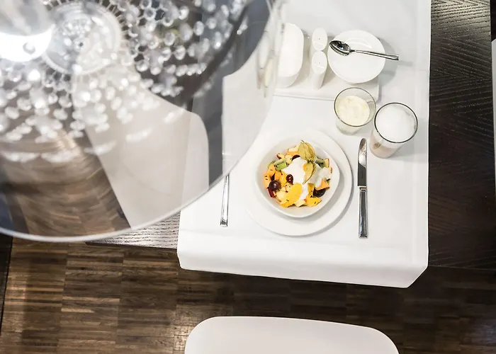 Hotel Bob W Muenchner Freiheit Munich