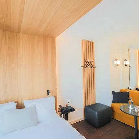 Hotello Schwabing 4* München